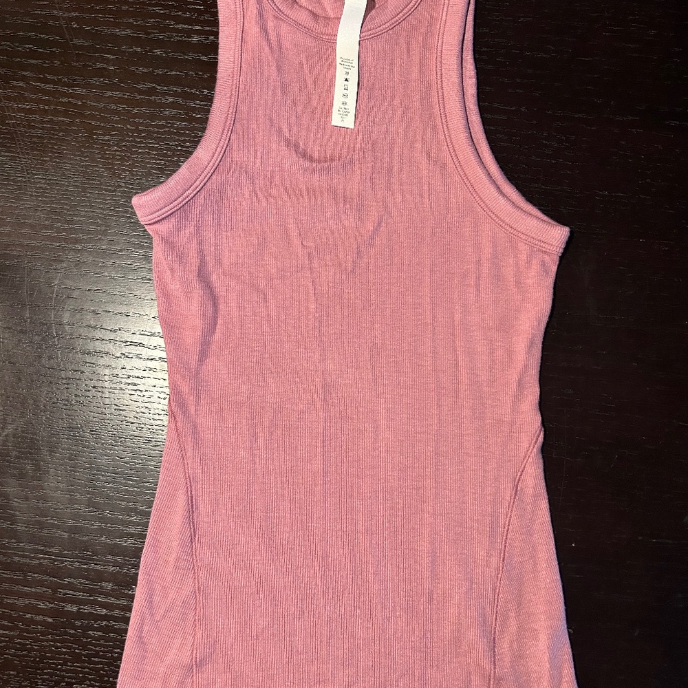 Lululemon hold tight tank top